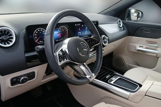 Mercedes GLA 200 Progressive