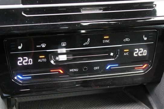 Volkswagen Passat 1.5 TSI EVO Business