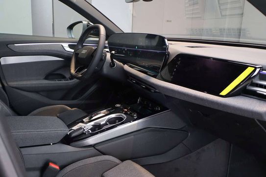 Audi A6 TDI quattro S line Avant