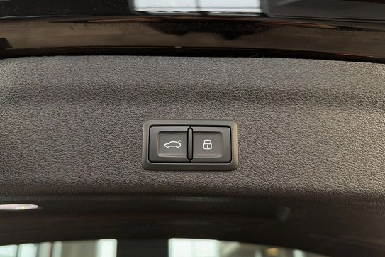 Audi A6 Avant 45 TFSI quattro S Line