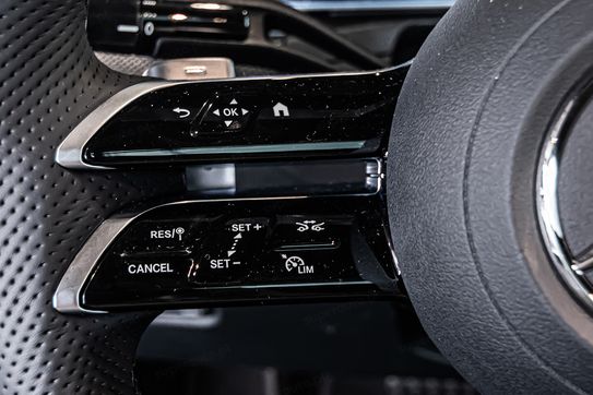 Mercedes CLE 300 4-Matic AMG Line