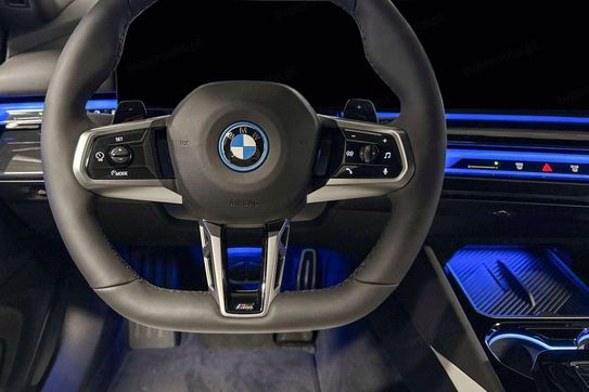 BMW Seria 5 530e xDrive M Sport