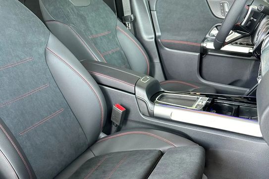 Mercedes GLB 220 d 4-Matic AMG Line