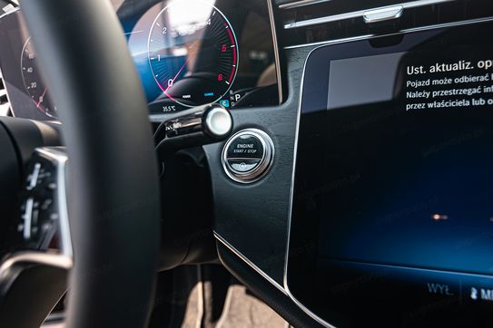 Mercedes E Klasa 220 d Avantgarde