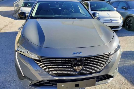 Peugeot 308 Allure EAT8 1.5 BlueHDi