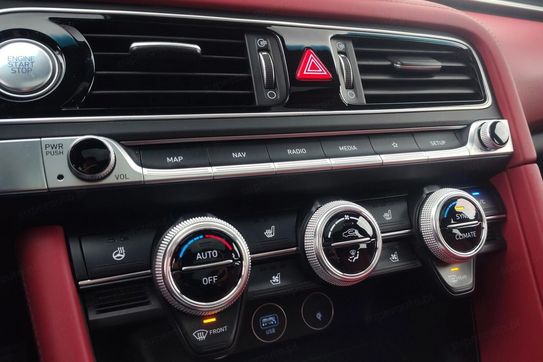 Genesis G70 2.0