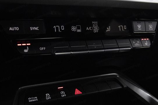 Audi A3 35 TFSI mHEV Advanced S tronic