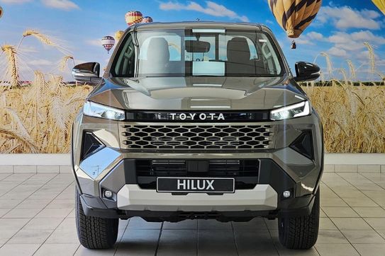 Toyota HiLux mHEV Double Cab Active 4x4 aut