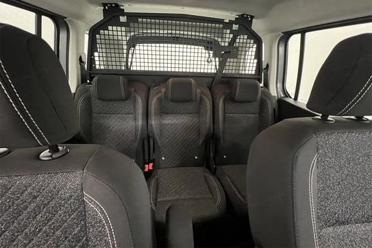 Peugeot Rifter L1H1 Allure MPV N1