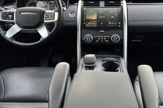 Land Rover Discovery V 2.0 P300 SE