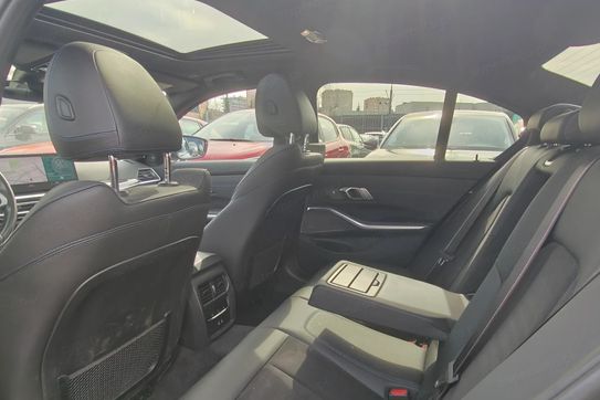 BMW Seria 3 M340d xDrive mHEV sport-aut