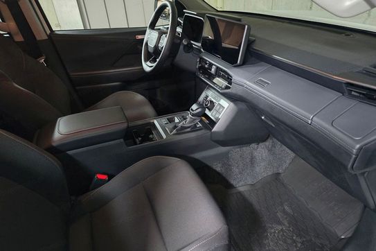 Toyota HiLux mHEV Double Cab Active 4x4 aut