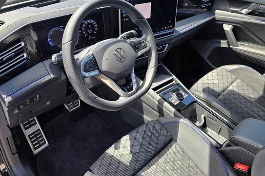 Volkswagen Tiguan R-Line Plus 2.0 TDI DSG 4Mot.