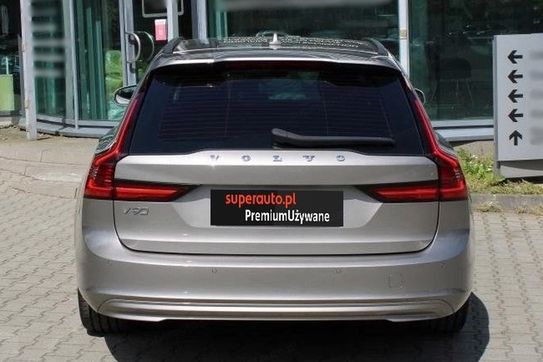 Volvo V90 B4 D Momentum