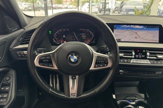 BMW Seria 1 118i M Sport