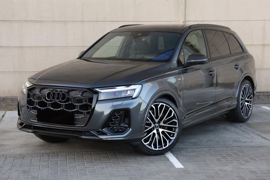 Audi Q7 55 TFSI e quattro S Line
