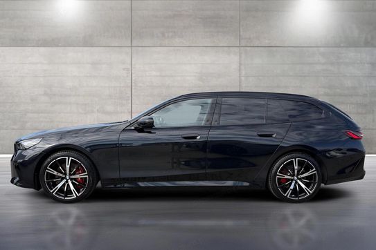 BMW Seria 5 530d xDrive mHEV aut