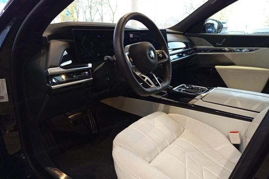 BMW Seria 7 740d xDrive mHEV M Sport sport-aut