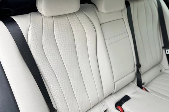 Mercedes Klasa E 220 d 4-Matic AMG