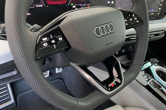 Audi A6 TDI quattro S line