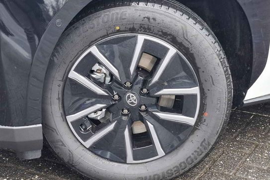 Toyota bZ4X Style EV