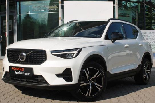 Volvo XC40 B3 Plus Dark