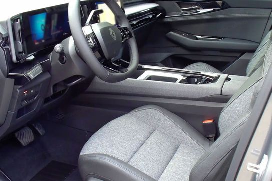 Renault Austral Evolution 1.3 TCe mHEV