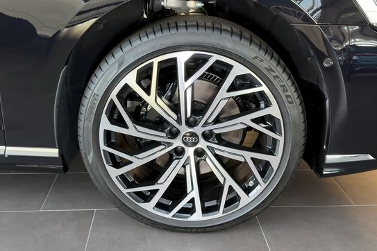 Audi A8 50 TDI quattro