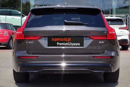 Volvo V60 B4 D Plus Dark