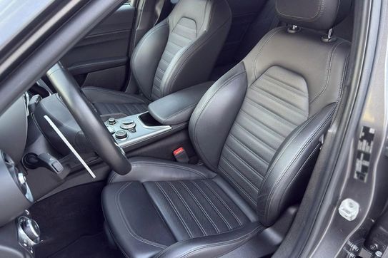 Alfa Romeo Giulia Turbo Veloce Q4