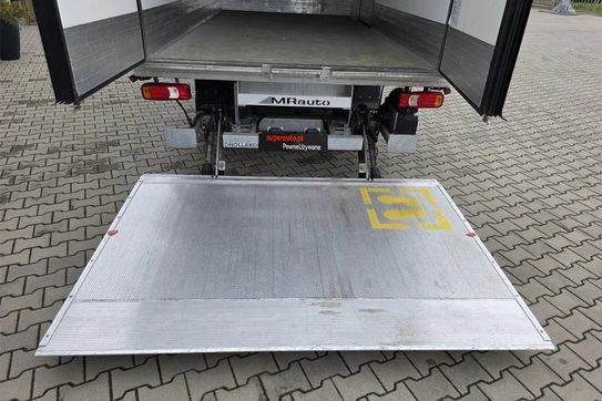 Iveco Daily 50C18 Kontener Mroźnia 8EP do -20° + Winda