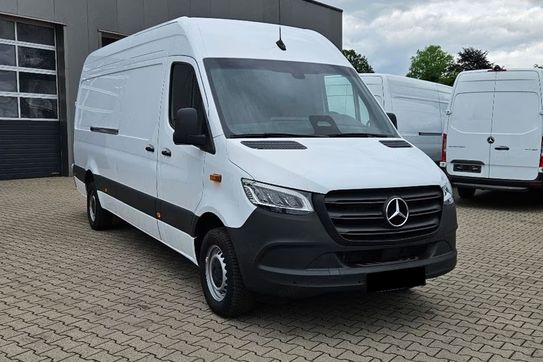 Mercedes Sprinter 317 CDI Długi PRO AUT
