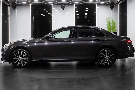 Mercedes E Klasa 300e Avantgarde
