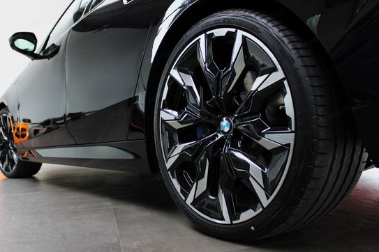 BMW Seria 5 540d xDrive M Sport