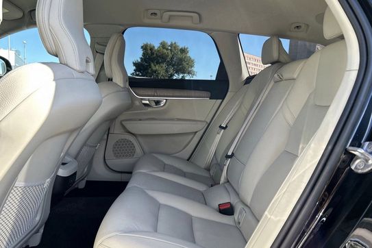 Volvo V90 Cross Country B5 B AWD Core