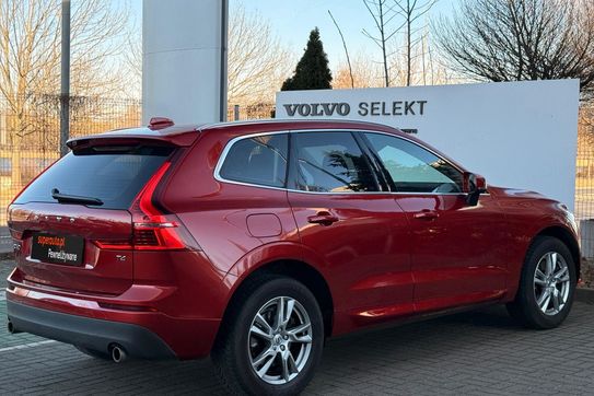 Volvo XC60 T4 Momentum Pro
