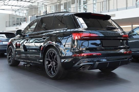 Audi Q7 55 TFSI e quattro S Line