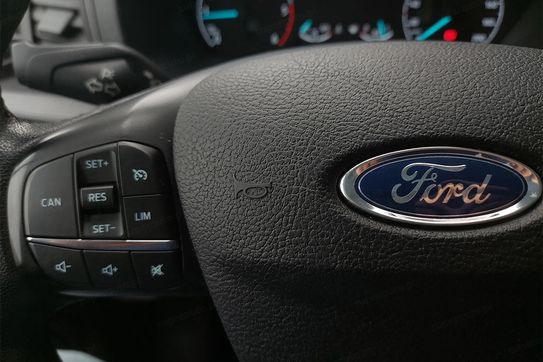 Ford Transit Custom Kombi L2H1