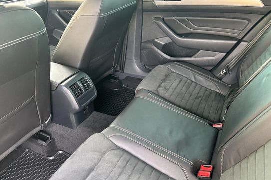 Volkswagen Passat 2.0 Tdi Scr Elegance Dsg