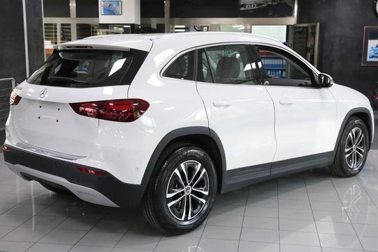 Mercedes GLA 180 d