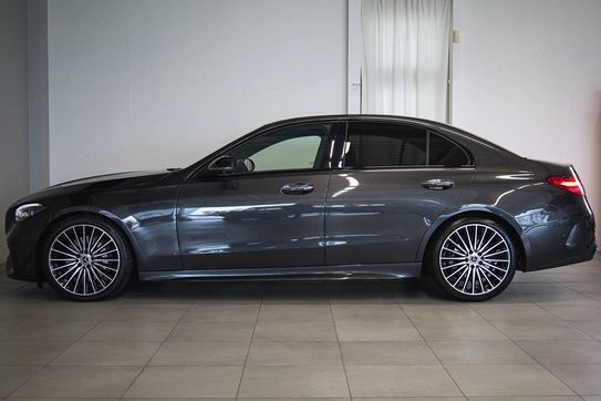 Mercedes Klasa C 300 e  4-Matic AMG