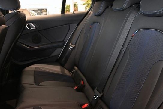 BMW Seria 1 116i M Sport aut