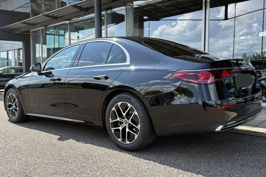 Mercedes Klasa E 200  4-Matic Avantgarde