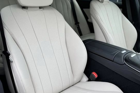 Mercedes Klasa E 220 d 4-Matic AMG