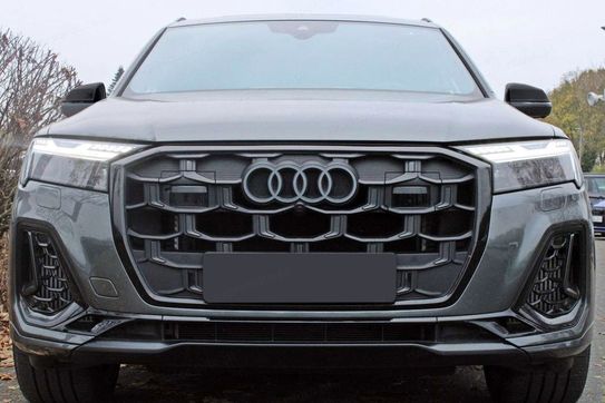 Audi Q7 SQ7 TFSI quattro
