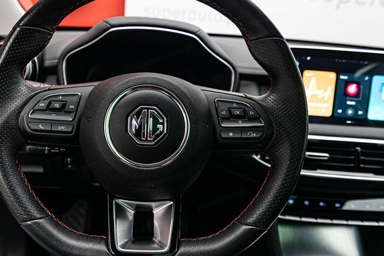 MG HS 1.5 T-GDI Exclusive