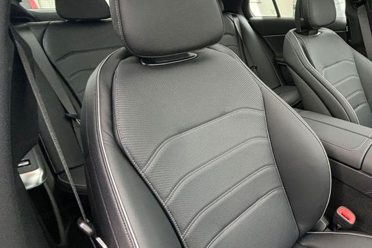 Mercedes Klasa E 220 d 4-Matic AMG