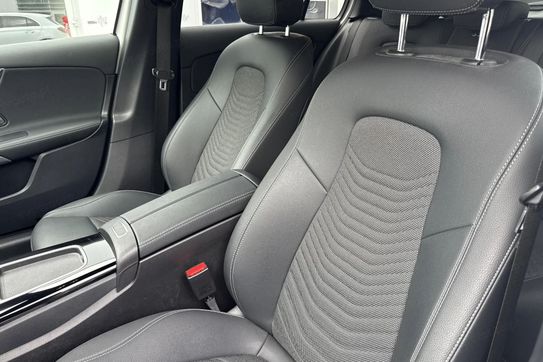 Mercedes Klasa A 180 Progressive