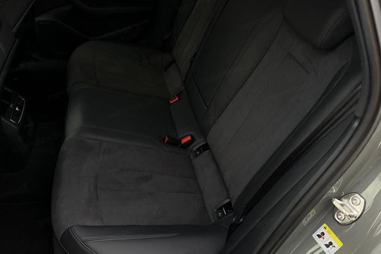 Audi A4 35 TFSI S Line