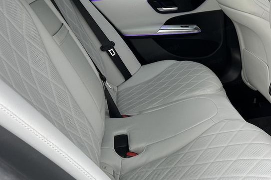 Mercedes E Klasa 220 d 4-Matic Avantgarde